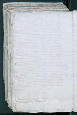 452v