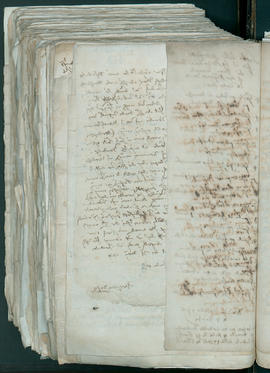 651v