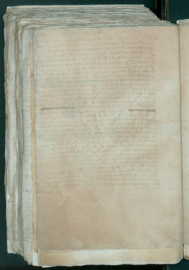 592v