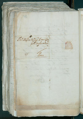 595v