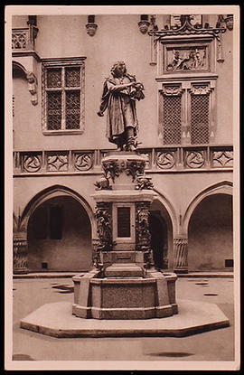 Copernico Niccolò, monumento a Cracovia